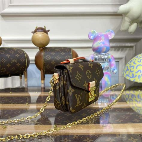 louis vuitton micro metis bag
